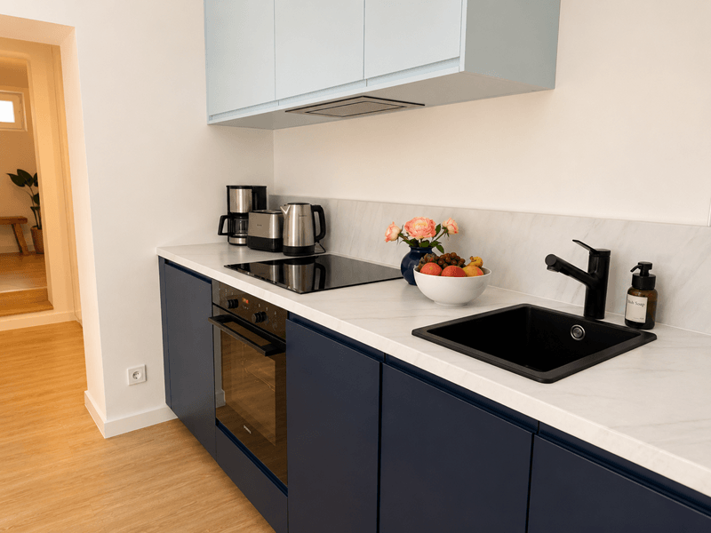 Fully equipped kitchen